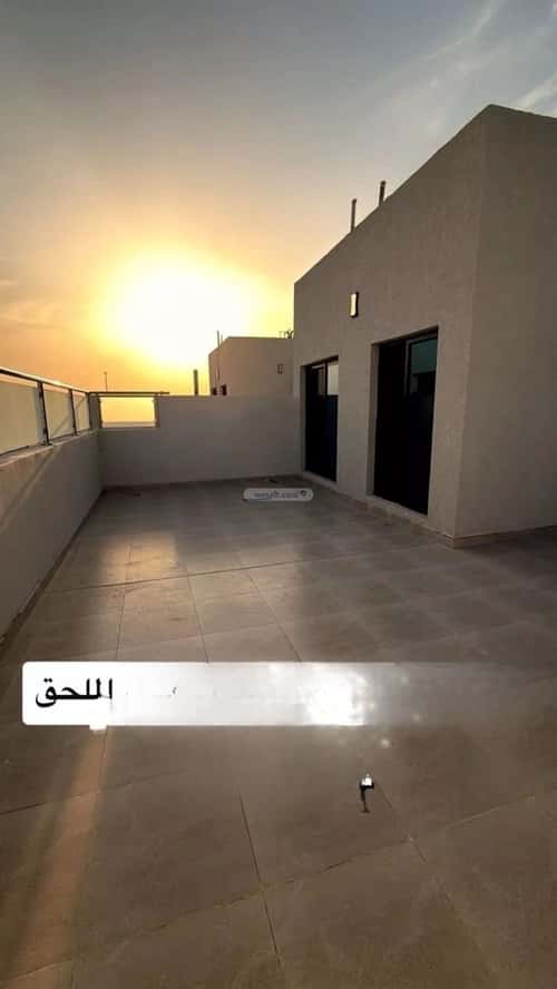 فيلا 250 متر مربع جنوبية على شارع 20م الشراع، الخبر