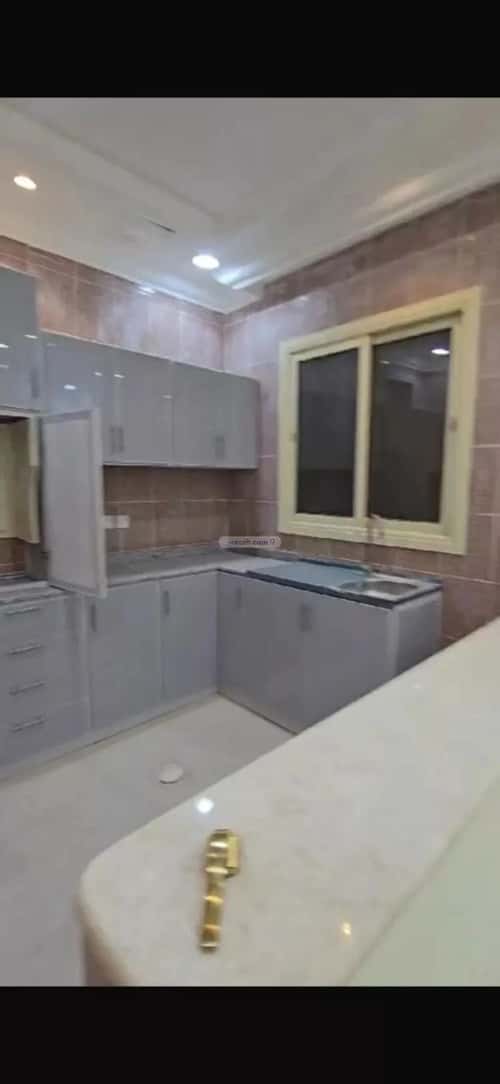 Building 686 SQM Facing South Al-Arid, North Riyadh, Riyadh
