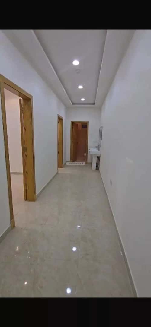 Building 686 SQM Facing South Al-Arid, North Riyadh, Riyadh