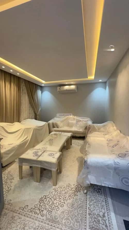Villa 300 SQM Facing East with 6 Bedrooms Al-Janadriyah, East Riyadh, Riyadh