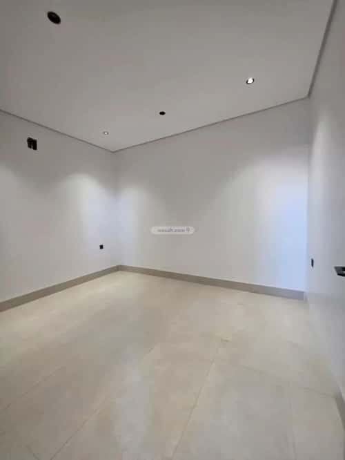 Floor 186.51 SQM with 5 Bedrooms Ar-Rimal, East Riyadh, Riyadh