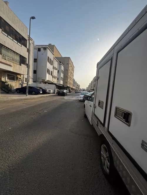 Villa 550 SQM Facing South on 20m Width Street Al Safa, North Jeddah, Jeddah