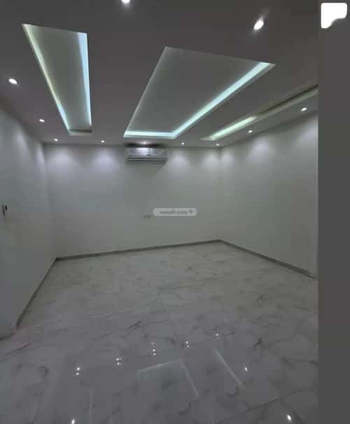 Villa 250 SQM Facing East with 7 Bedrooms Al-Mahdiyah, West Riyadh, Riyadh