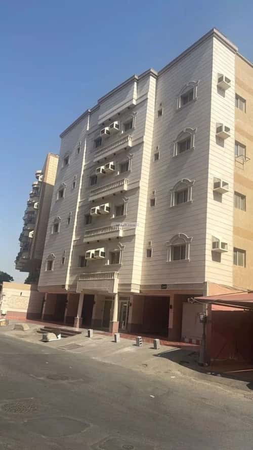 Building 593.75 SQM Facing North Al Rabbwah, North Jeddah, Jeddah