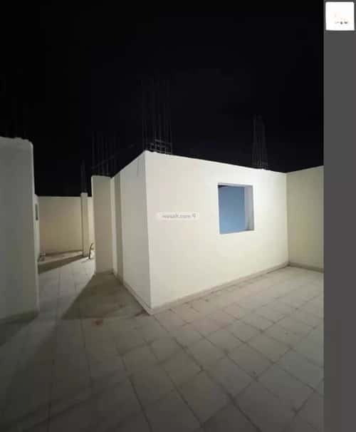 Floor 310.75 SQM with 5 Bedrooms Haya Al-Ranoona, Madinah