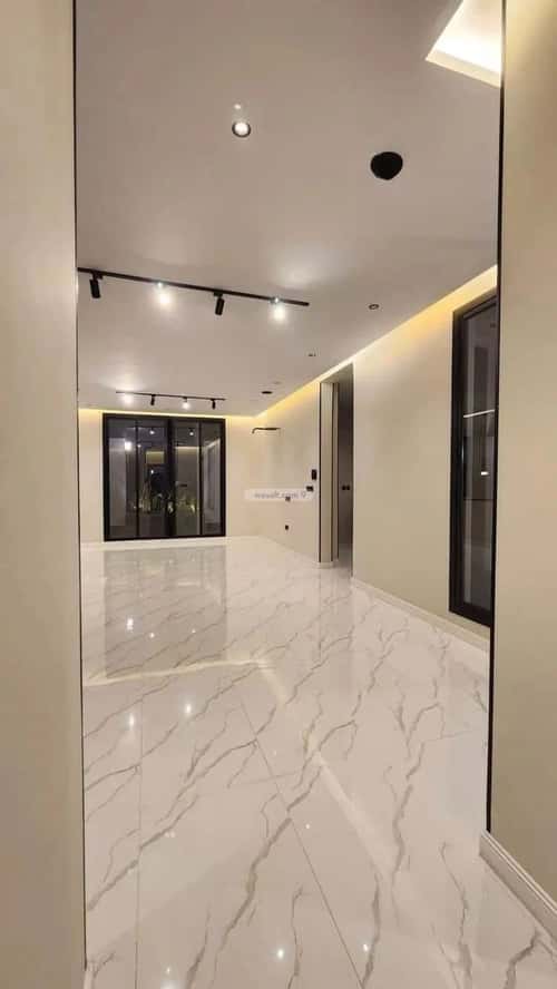 Villa 200 SQM Facing North on 16m Width Street Al Alo'Lo', North Jeddah, Jeddah