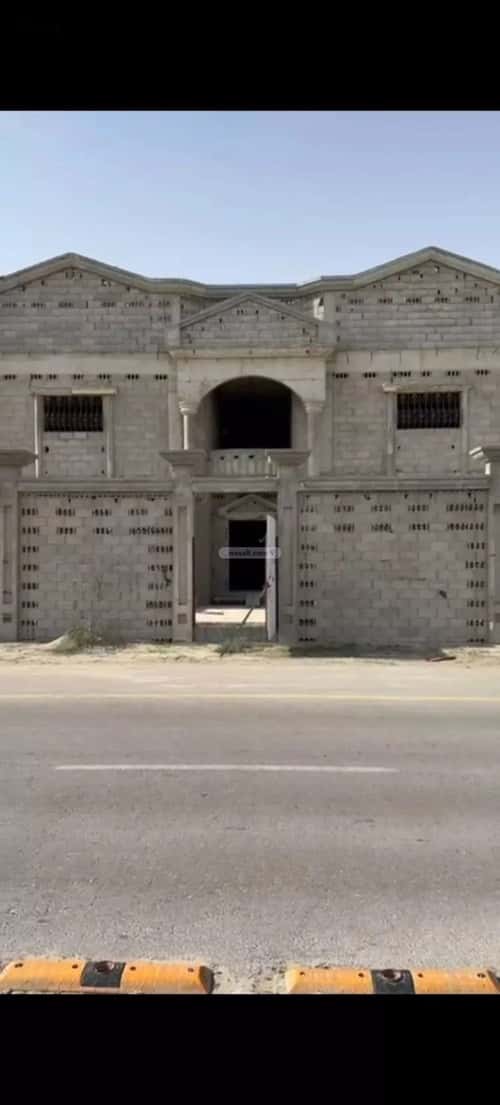 Villa 900 SQM Facing East on 30m Width Street Badr, Aldammam
