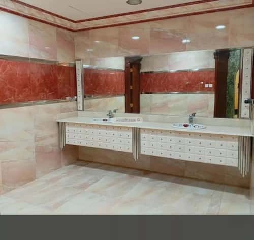 فيلا 2530 متر مربع شرقية على شارع 30م الحزام الذهبي، الخبر