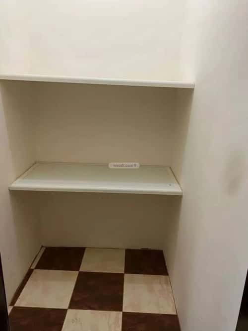 عمارة 1035 متر مربع واجهة جنوبية الروابي، أبها