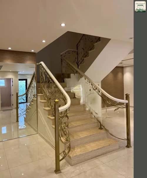 Villa 1125 SQM Facing North with 6 Bedrooms Al Tahlyah, Khobar