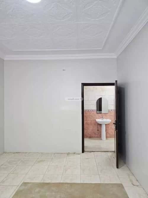 Floor 400 SQM with 5 Bedrooms Twaeeq, West Riyadh, Riyadh