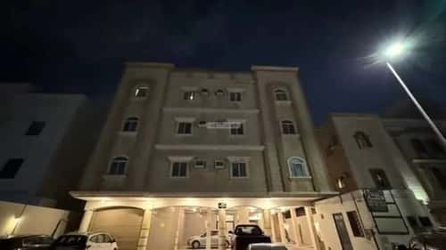 شقة 875 متر مربع ب 3 غرف العزيزية، الدمام