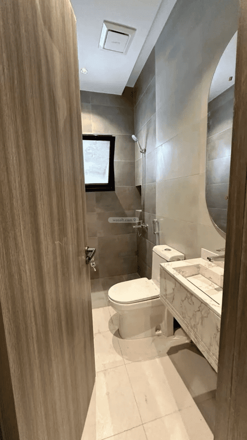 Apartment 210.33 SQM with 6 Bedrooms Bane Malek, South Jeddah, Jeddah