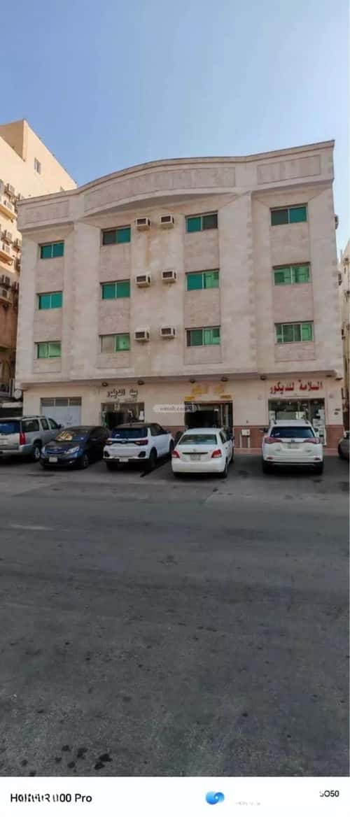 Building 940 SQM Facing West Al Salamah, North Jeddah, Jeddah