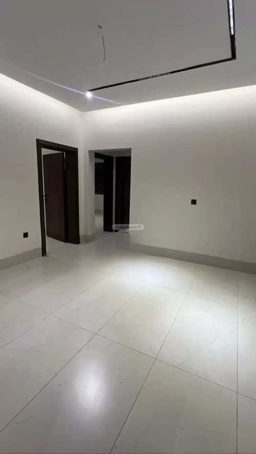 Apartment 900 SQM with 4 Bedrooms Al Azizeyyah, North Jeddah, Jeddah