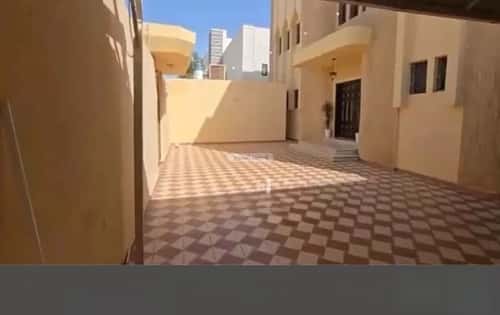 فيلا 625 متر مربع غربية على شارع 20م الصفاء، وسط الرياض، الرياض