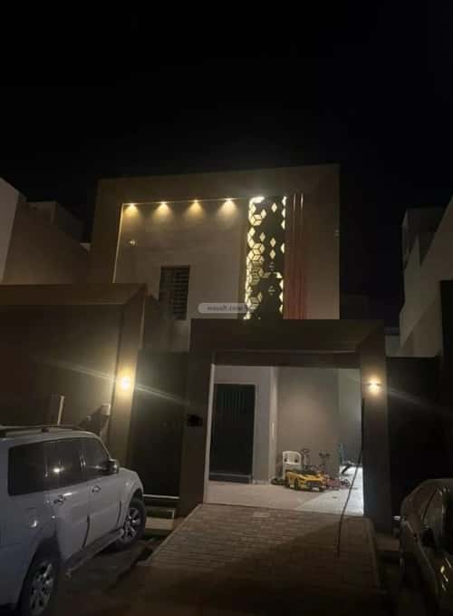 Villa 300 SQM Facing West on 15m Width Street Ar-Rimal, East Riyadh, Riyadh