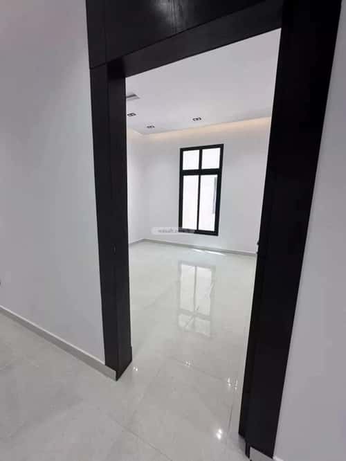 Floor 329.52 SQM with 4 Bedrooms Al-Muanisiyah, East Riyadh, Riyadh