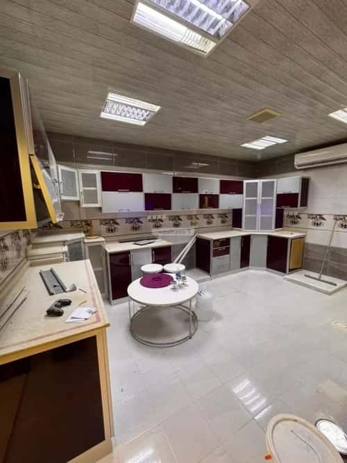 Floor 400 SQM with 3 Bedrooms Twaeeq, West Riyadh, Riyadh