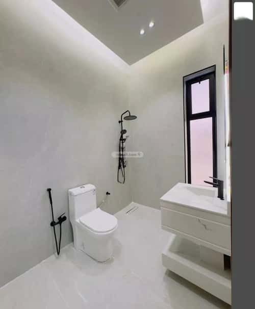 Villa 450 SQM Facing East on 18m Width Street The Housing District, Alttayif