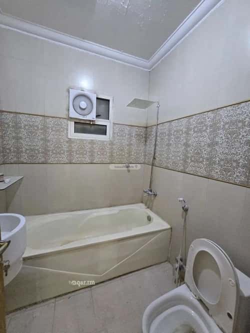 Floor 312.5 SQM with 5 Bedrooms Ghirnatah, East Riyadh, Riyadh