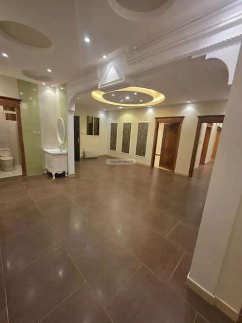 Floor 400 SQM with 5 Bedrooms Al-Aqeek, North Riyadh, Riyadh