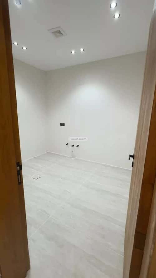 Apartment 750 SQM with 4 Bedrooms Dahiat Namar, West Riyadh, Riyadh