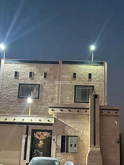 فيلا 375 متر مربع غربية على شارع 15م المهدية، غرب الرياض، الرياض