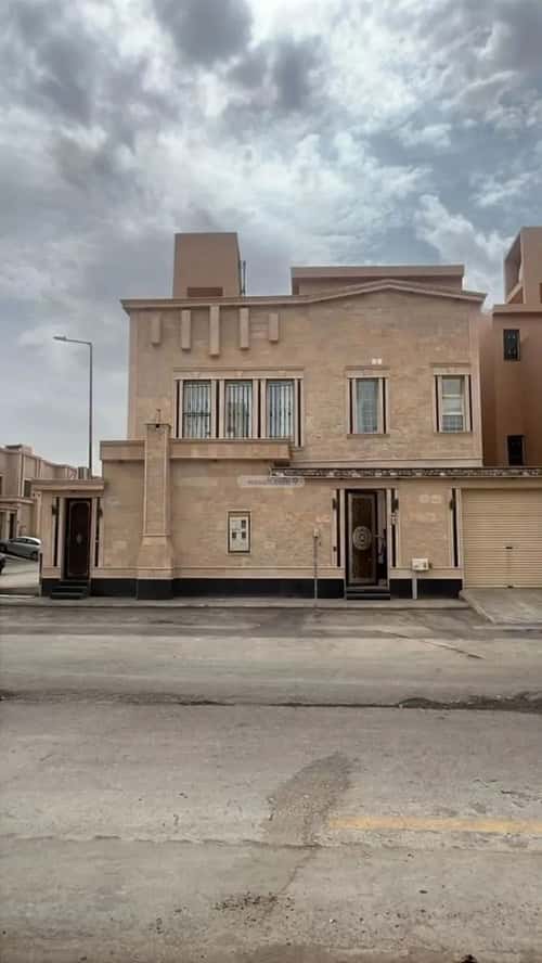 Villa 315 SQM Facing West with 6 Bedrooms Okaz, South Riyadh, Riyadh