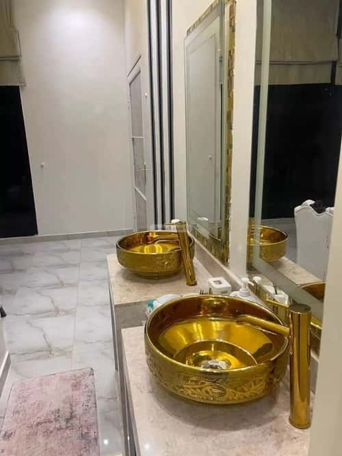 Villa 200 SQM Facing West with 5 Bedrooms Dahrat Laban, West Riyadh, Riyadh