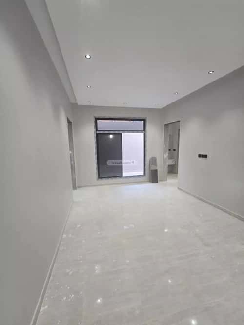 Villa 560 SQM Facing East on 15m Width Street Al-Khaleej, East Riyadh, Riyadh