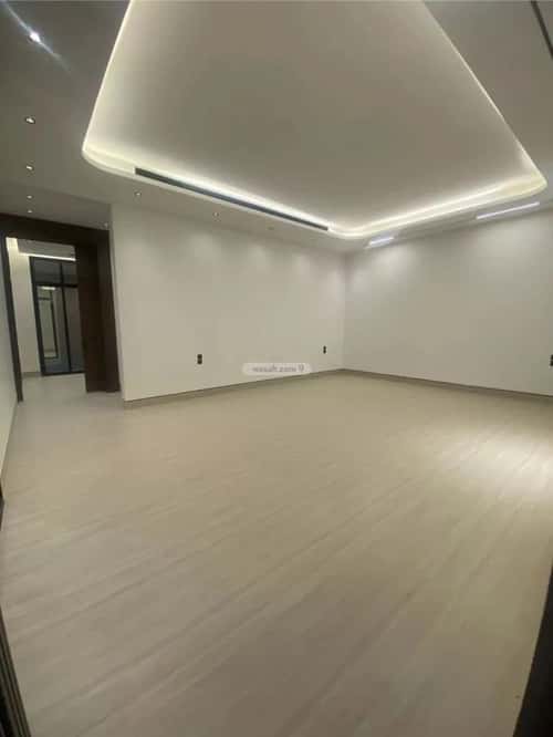 Floor 265.68 SQM with 5 Bedrooms Qurtubah, East Riyadh, Riyadh