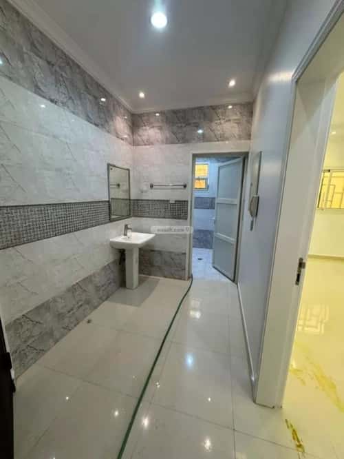 Apartment 375 SQM with 3 Bedrooms Al Bayan, East Riyadh, Riyadh
