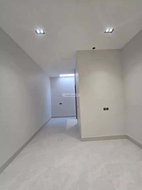 Floor 261.67 SQM with 3 Bedrooms Ghirnatah, East Riyadh, Riyadh