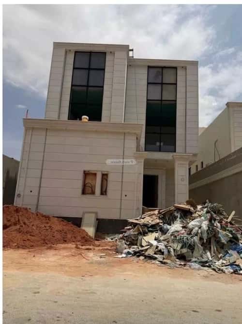 Villa 227.57 SQM Facing East on 15m Width Street An-Nahdah, East Riyadh, Riyadh
