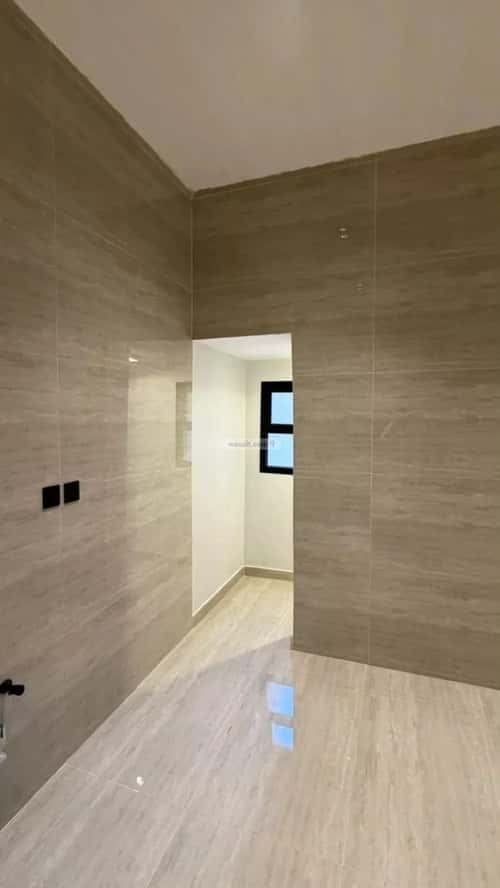 Villa 240 SQM Facing East on 15m Width Street Ar-Rimal, East Riyadh, Riyadh
