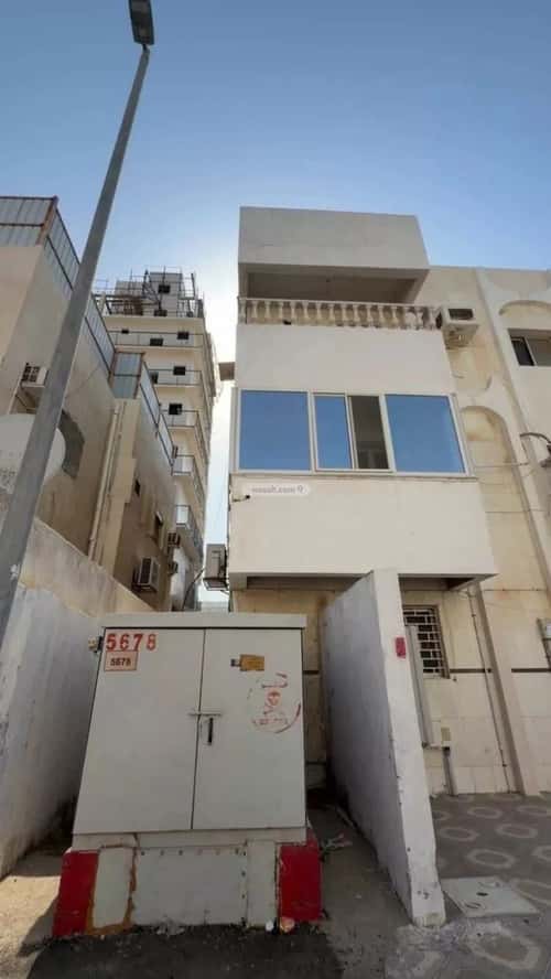 Building 400 SQM Facing West Al Azizeyyah, North Jeddah, Jeddah