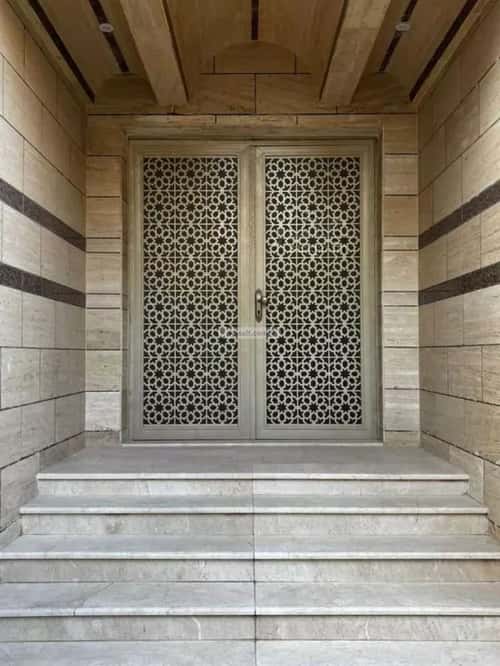 Building 520 SQM Facing South Alnozha, Makkah Al Mukarramah