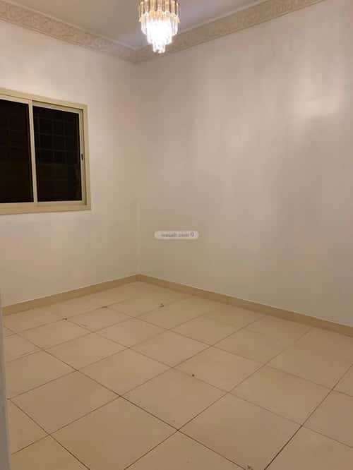 Floor 350 SQM with 4 Bedrooms Al-Khaleej, East Riyadh, Riyadh