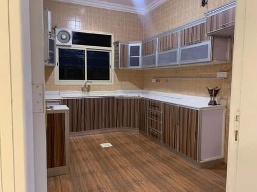 Floor 350 SQM with 4 Bedrooms Al-Khaleej, East Riyadh, Riyadh