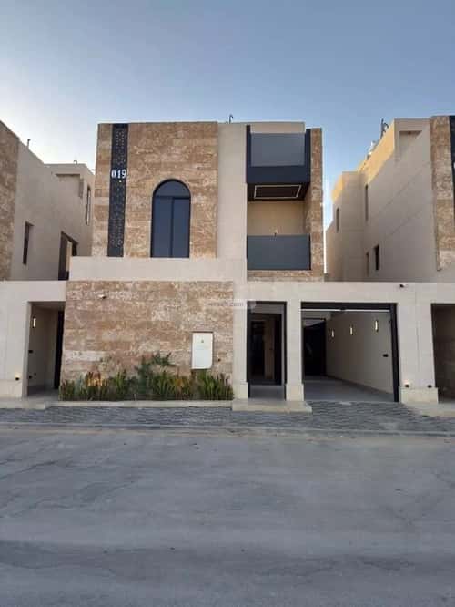 Villa 276 SQM Facing South on 18m Width Street Ar-Rimal, East Riyadh, Riyadh