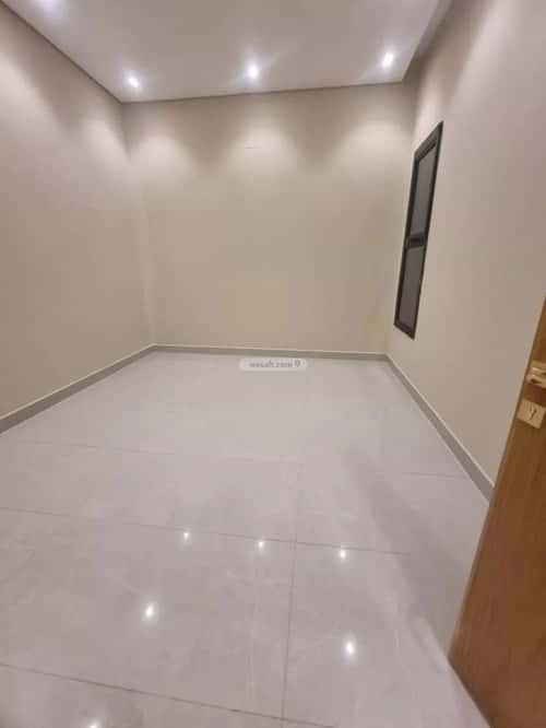 Floor 215.98 SQM with 5 Bedrooms Okaz, South Riyadh, Riyadh