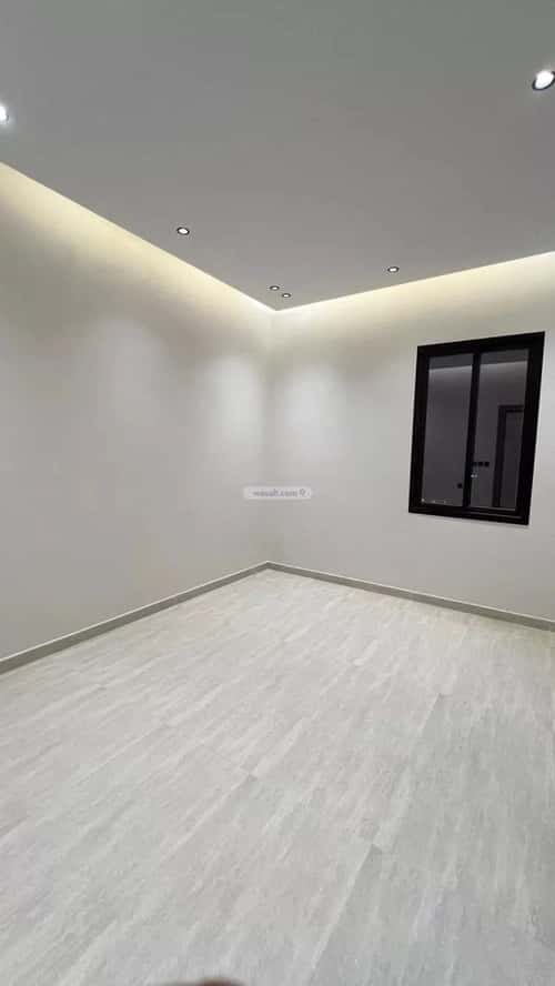Floor 244.62 SQM with 5 Bedrooms Al-Awaly, West Riyadh, Riyadh