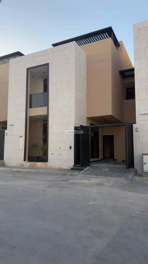 Villa 331.43 SQM Facing East on 20m Width Street Al-Mahdiyah, West Riyadh, Riyadh
