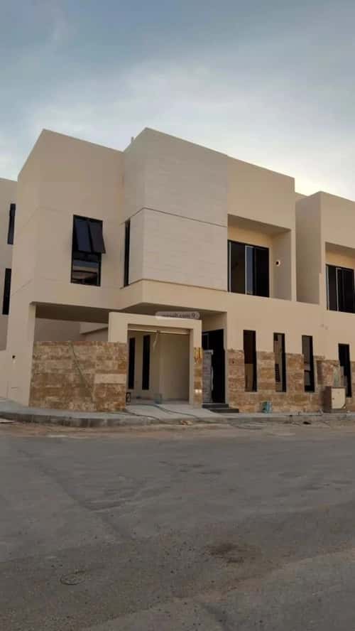 Villa 331.43 SQM Facing East on 20m Width Street Al-Mahdiyah, West Riyadh, Riyadh