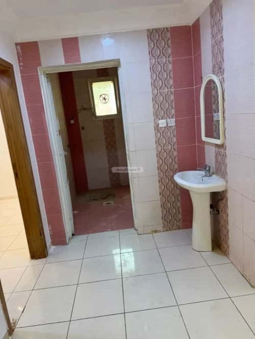 Floor 390 SQM with 5 Bedrooms An-Nahdah, East Riyadh, Riyadh