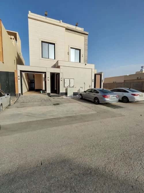 Floor 360 SQM with 5 Bedrooms Al Bayan, East Riyadh, Riyadh