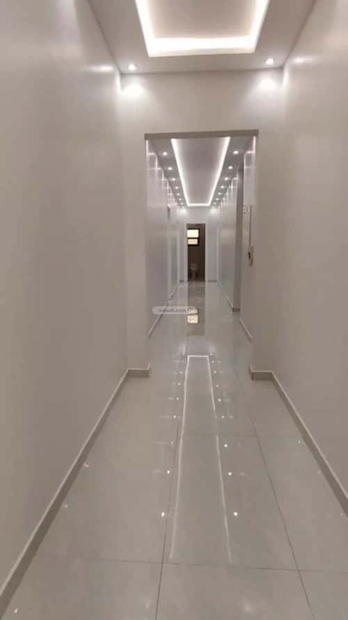 Floor 480 SQM with 7 Bedrooms Al Bayan, East Riyadh, Riyadh