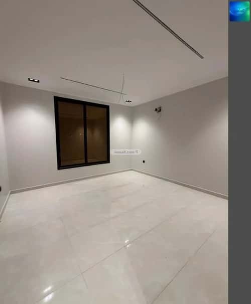 فيلا 250 متر مربع جنوبية على شارع 30م ضاحية الملك فهد، الدمام