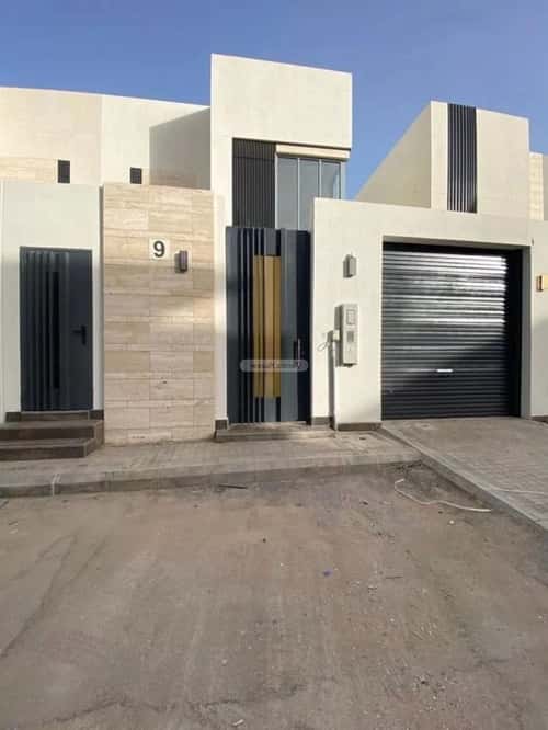 فيلا 270 متر مربع شمالية على شارع 20م النرجس، شمال الرياض، الرياض